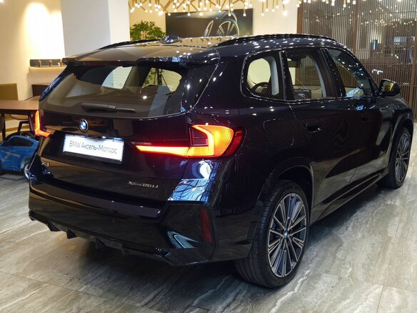 2026 BMW X1 25Li xDrive III (U11/U12), чёрный - вид 3