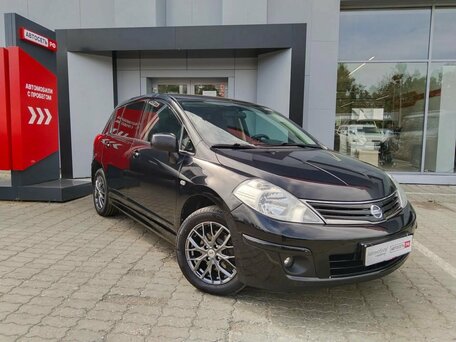 Nissan Tiida I Рестайлинг