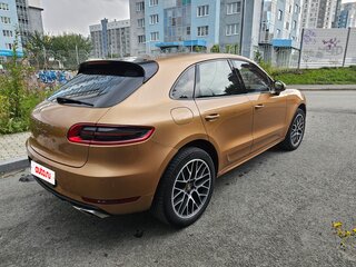 2014 Porsche Macan Turbo I, оранжевый, 2550000 рублей, вид 4