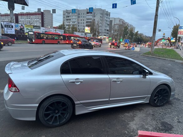 2007 Honda Civic VIII, серебристый, 730000 рублей - вид 7