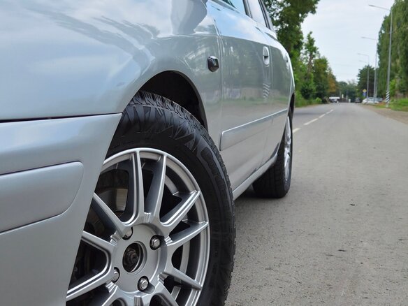 2004 Hyundai Elantra III (XD2) Рестайлинг, серебристый, 455000 рублей - вид 10