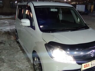2013 Suzuki Solio II Рестайлинг, белый, 850000 рублей, вид 3