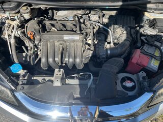 2016 Honda Fit III, серебристый, 700000 рублей, вид 5