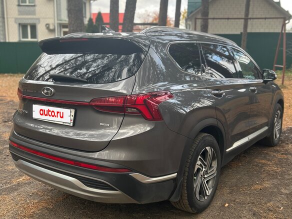 2022 Hyundai Santa Fe IV Рестайлинг, серый, 4500000 рублей - вид 4