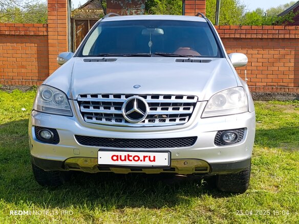 2007 Mercedes-Benz M-Класс 350 II (W164), серебристый, 850000 рублей - вид 1