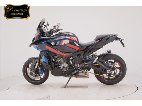 2024 BMW M 1000 XR, чёрный, 2600000 рублей, вид 2