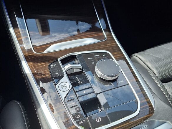 2023 BMW X5 40i IV (G05/G18) Рестайлинг, белый, 11490000 рублей - вид 12