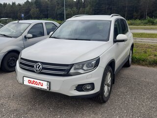 2011 Volkswagen Tiguan I Рестайлинг, белый, 1400000 рублей, вид 1