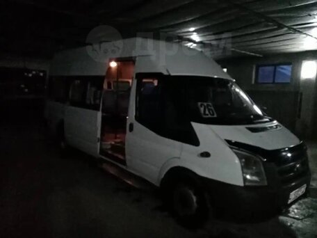 2010 Ford Transit, белый, 700000 рублей, вид 3