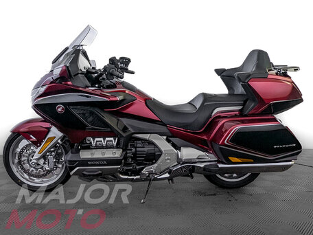 2018 Honda GL 1800 Gold Wing, красный, 2740000 рублей, вид 5