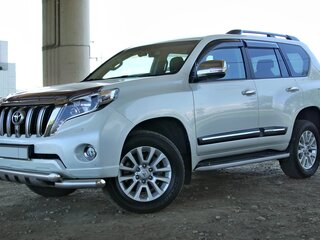 2014 Toyota Land Cruiser Prado 150 Series Рестайлинг 1, белый, 4250000 рублей, вид 1