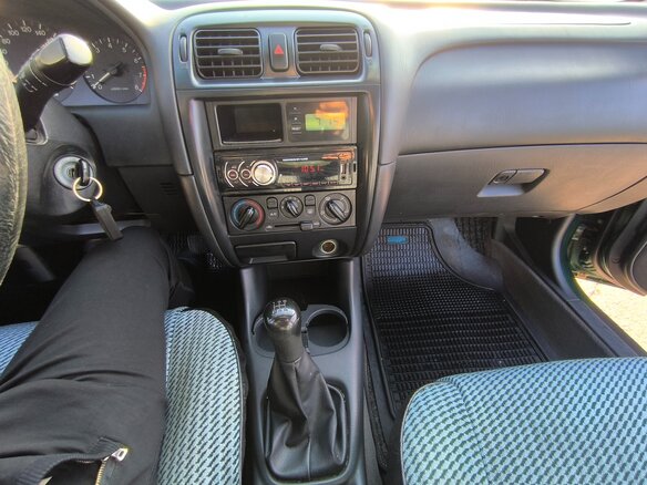 1998 Mazda 626 V (GF), зелёный, 650000 рублей - вид 11