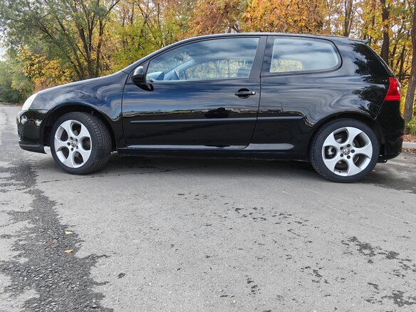 2006 Volkswagen Golf V, чёрный, 650000 рублей - вид 6