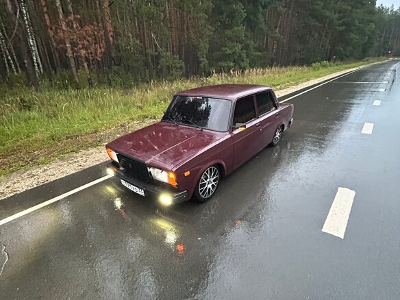 2008 Lada (ВАЗ) 2107, пурпурный, 350000 рублей - вид 2