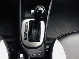 2015 Kia Rio III Рестайлинг, белый, 500000 рублей, вид 4