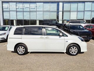 2014 Toyota ISis I Рестайлинг, белый, 1449000 рублей, вид 3