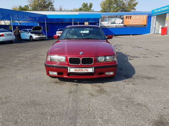 1992 BMW 3 серии 320i III (E36), красный - вид 5