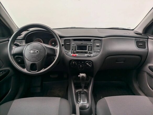 2011 Kia Rio II Рестайлинг, чёрный - вид 8