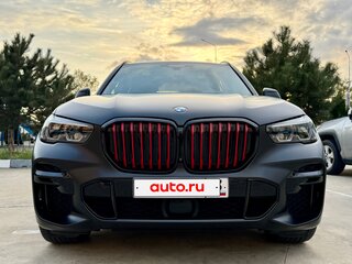 2022 BMW X5 40i IV (G05/G18), чёрный, 9790000 рублей, вид 2
