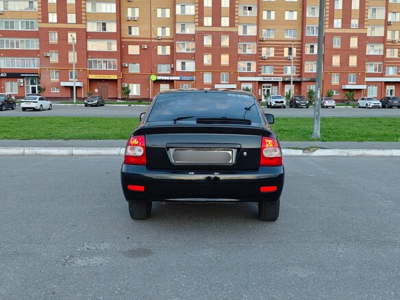 2010 Lada (ВАЗ) Priora I, зелёный, 380000 рублей - вид 4