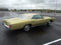 1975 Cadillac Eldorado IX, золотистый - вид 9