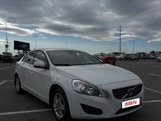 2012 Volvo S60 II, белый, 1000000 рублей, вид 2