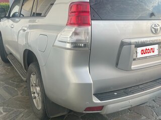 2012 Toyota Land Cruiser Prado 150 Series, серебристый, 3200000 рублей, вид 2