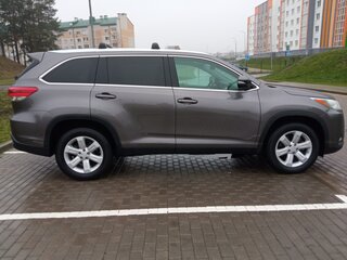 2019 Toyota Highlander III (XU50) Рестайлинг, серый, 2989606 рублей, вид 4