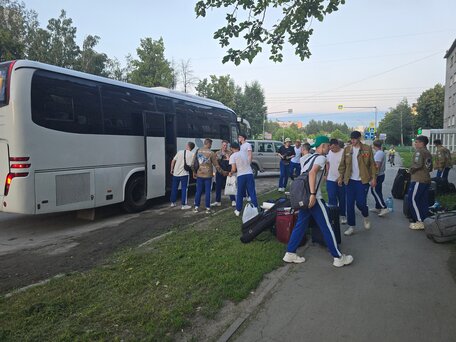 2011 Higer KLQ 6885, белый, 4000000 рублей, вид 5