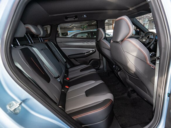 2026 Geely Cityray, голубой - вид 14