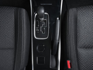 2018 Mitsubishi Outlander III Рестайлинг 2, серый, 1679000 рублей, вид 5
