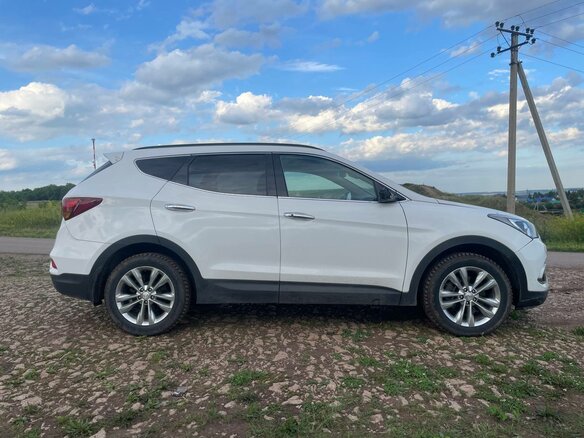 2016 Hyundai Santa Fe III Рестайлинг, серебристый - вид 3