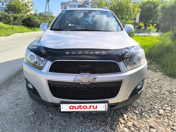 2012 Chevrolet Captiva I Рестайлинг, серебристый, 1350000 рублей - вид 1