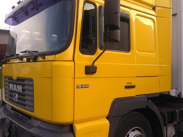2000 MAN F 2000, жёлтый - вид 5