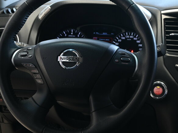 2014 Nissan Pathfinder IV, серый - вид 13