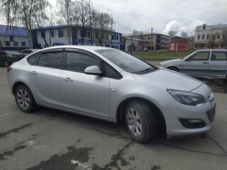 2014 Opel Astra J Рестайлинг, серебристый, 1000000 рублей, вид 2