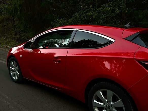 2012 Opel Astra GTC J Рестайлинг, красный, 1100000 рублей - вид 8