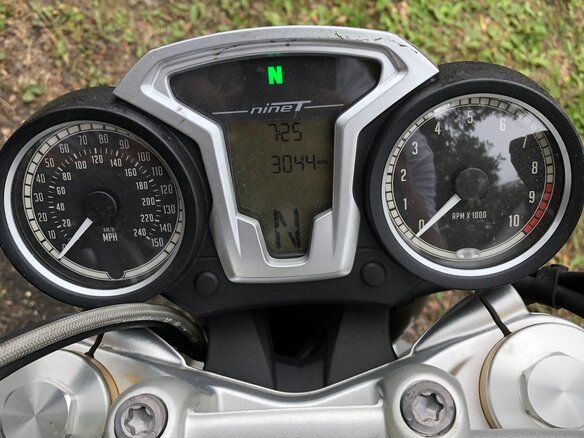 2015 BMW R Nine T, чёрный, 900000 рублей - вид 2