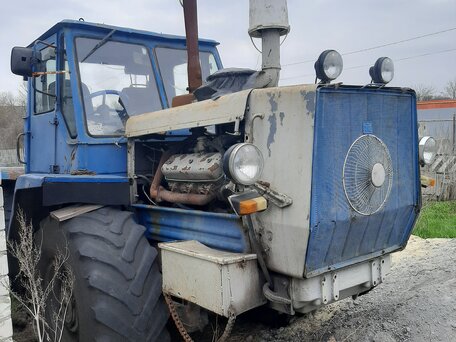 1986 ХТЗ Т-150К, синий, 650000 рублей, вид 1