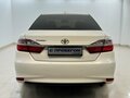 2017 Toyota Camry VII (XV50) Рестайлинг, белый, 2025000 рублей - вид 2