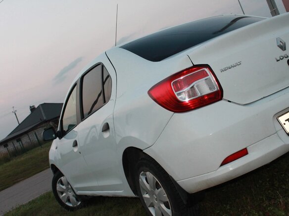 2014 Renault Logan II, белый, 370000 рублей - вид 5