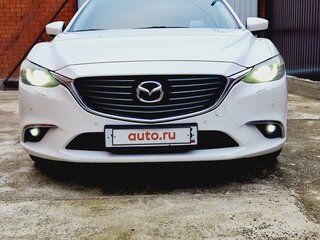 2016 Mazda 6 III (GJ) Рестайлинг, белый, 1950000 рублей, вид 3