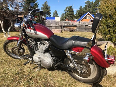 2004 Harley-Davidson Sportster 883, красный, 450000 рублей, вид 4