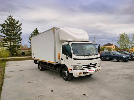 2011 Hino Series 300 (Dutro), белый, 1800000 рублей, вид 4