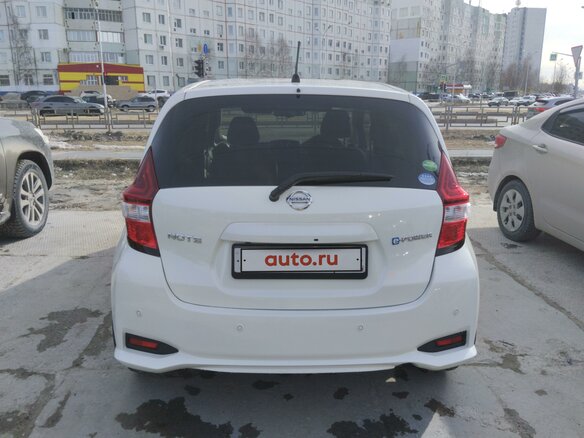 2019 Nissan Note e-Power II Рестайлинг, белый, 1375000 рублей - вид 3