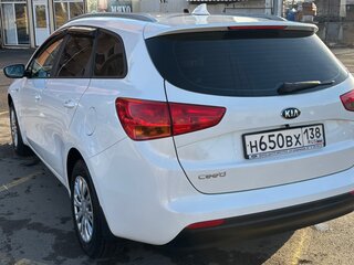 2017 Kia Ceed II Рестайлинг, белый, 1520000 рублей, вид 5
