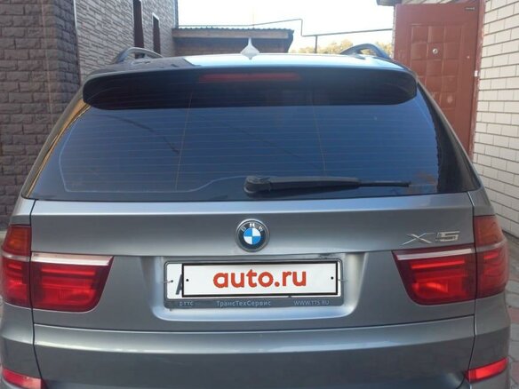 2010 BMW X5 30d II (E70) Рестайлинг, серый, 2400000 рублей - вид 2