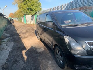 2008 Hyundai Grand Starex I, чёрный, 850000 рублей, вид 3