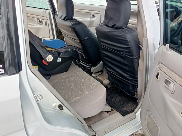 2000 Mazda Demio I (DW), серый, 365000 рублей - вид 16