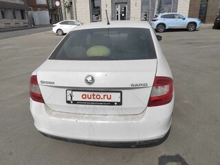 2014 Skoda Rapid I, белый, 550000 рублей, вид 4